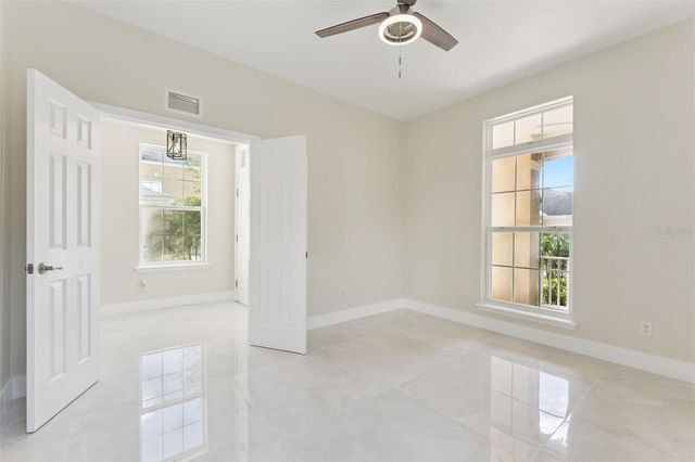 6615 HELMSLEY CIRCLE, Windermere, FL 34786