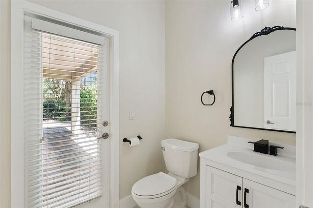 6615 HELMSLEY CIRCLE, Windermere, FL 34786