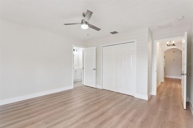 6615 HELMSLEY CIRCLE, Windermere, FL 34786