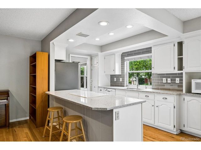 8611 E Otero Pl, Centennial, CO 80112