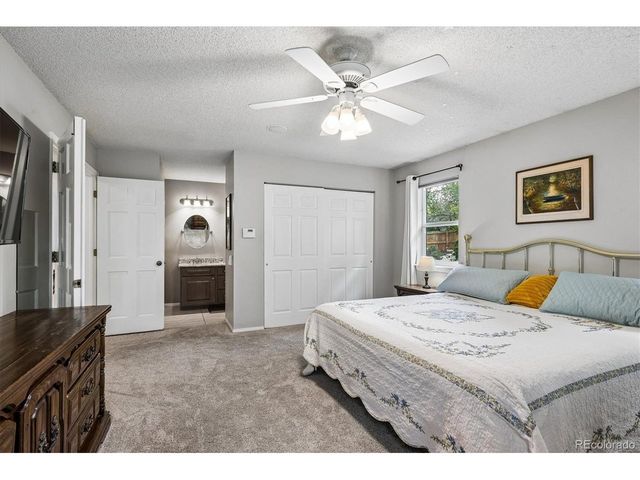 8611 E Otero Pl, Centennial, CO 80112