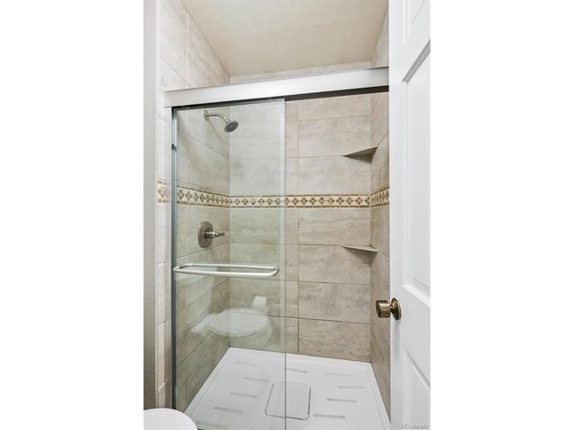 8611 E Otero Pl, Centennial, CO 80112