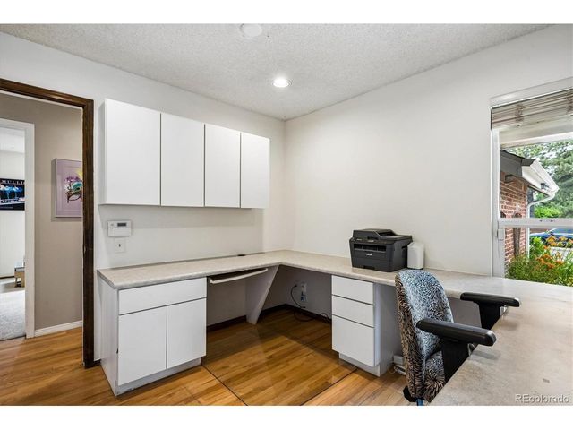 8611 E Otero Pl, Centennial, CO 80112