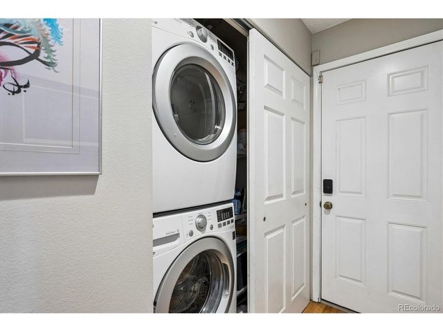 8611 E Otero Pl, Centennial, CO 80112