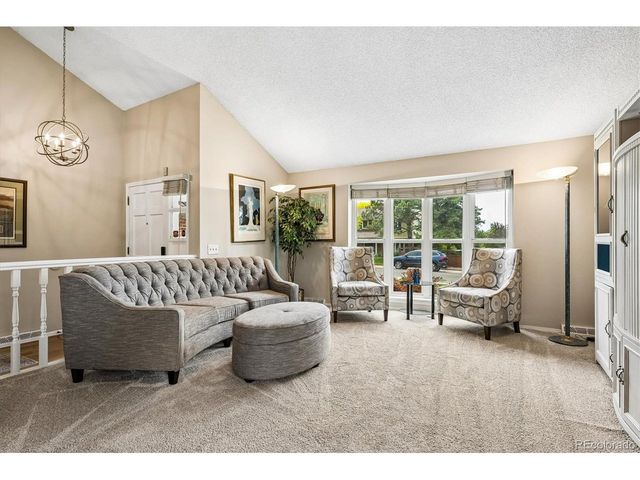 8611 E Otero Pl, Centennial, CO 80112
