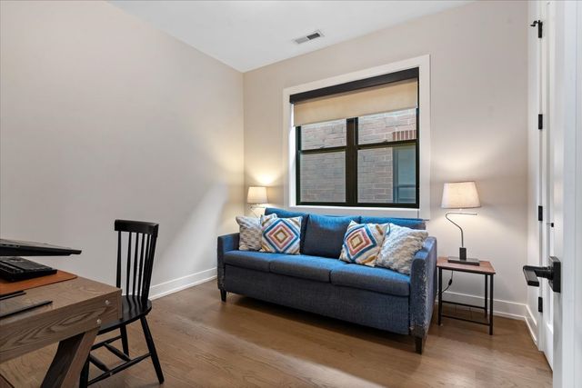 2625 N Wilton Avenue 3, Chicago, IL 60614