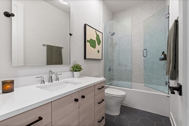 2625 N Wilton Avenue 3, Chicago, IL 60614
