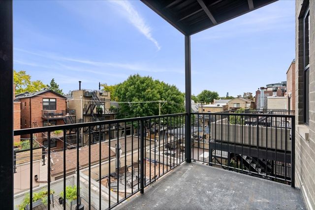 2625 N Wilton Avenue 3, Chicago, IL 60614