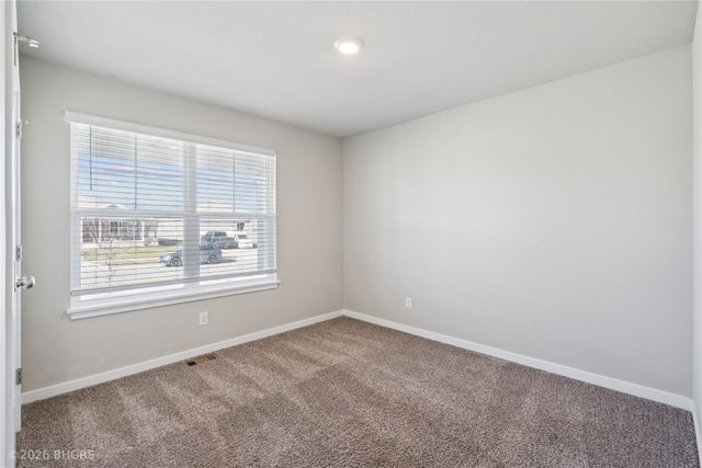 156 Dakota Circle, Waukee, IA 50263