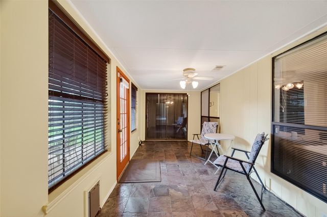 807 Forest Oaks Lane, Pearland, TX 77584