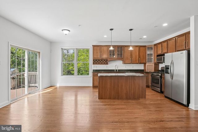 310 BAREFIELD LN, Conshohocken, PA 19428