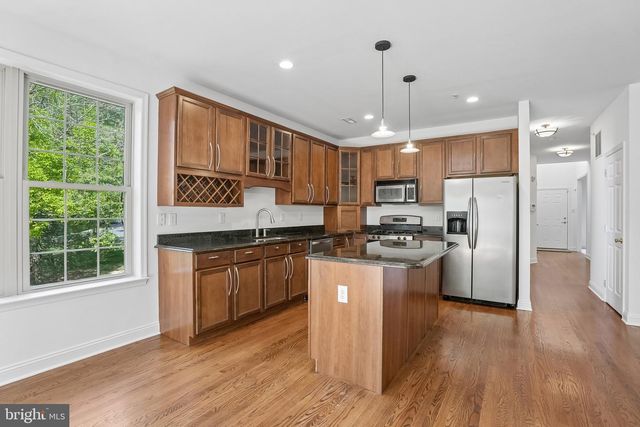 310 BAREFIELD LN, Conshohocken, PA 19428