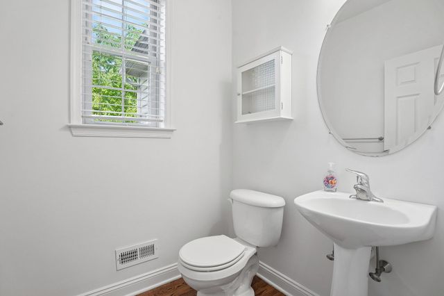 310 BAREFIELD LN, Conshohocken, PA 19428