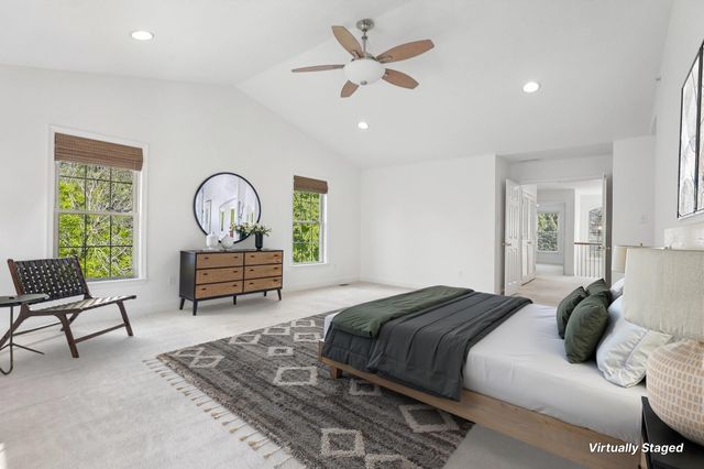 310 BAREFIELD LN, Conshohocken, PA 19428