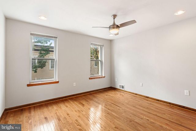 2131 TITAN ST, Philadelphia, PA 19146