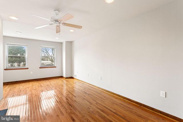 2131 TITAN ST, Philadelphia, PA 19146