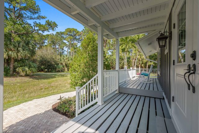 18716 126th Terrace N, Jupiter, FL 33478