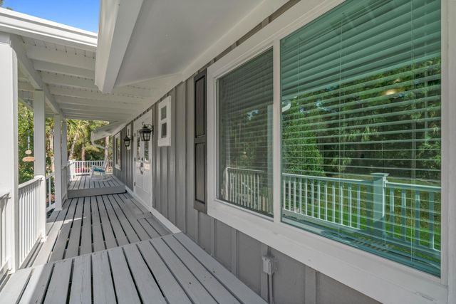 18716 126th Terrace N, Jupiter, FL 33478