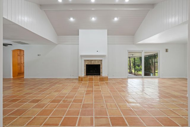 18716 126th Terrace N, Jupiter, FL 33478