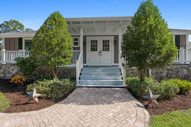 18716 126th Terrace N, Jupiter, FL 33478