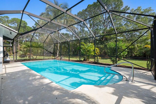 18716 126th Terrace N, Jupiter, FL 33478