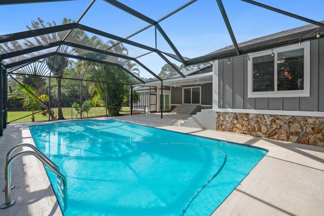 18716 126th Terrace N, Jupiter, FL 33478