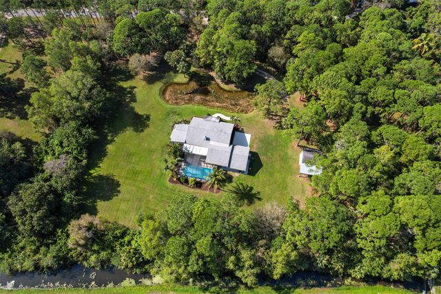 18716 126th Terrace N, Jupiter, FL 33478