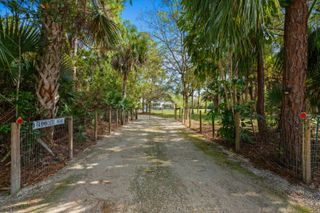 18716 126th Terrace N, Jupiter, FL 33478