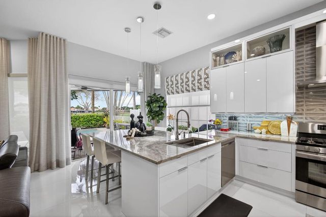 8177 Quail Meadow Way, West Palm Beach, FL 33412