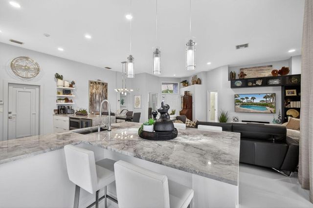 8177 Quail Meadow Way, West Palm Beach, FL 33412