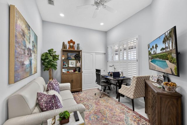 8177 Quail Meadow Way, West Palm Beach, FL 33412