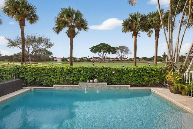 8177 Quail Meadow Way, West Palm Beach, FL 33412