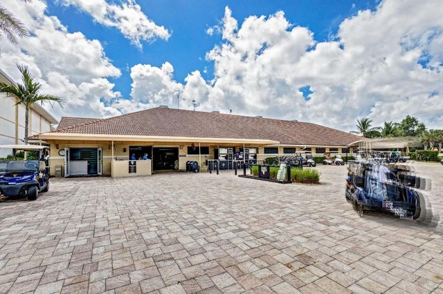 8177 Quail Meadow Way, West Palm Beach, FL 33412