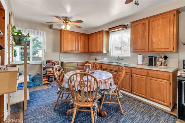 9300 Cayuga Avenue, Los Angeles, CA 91352