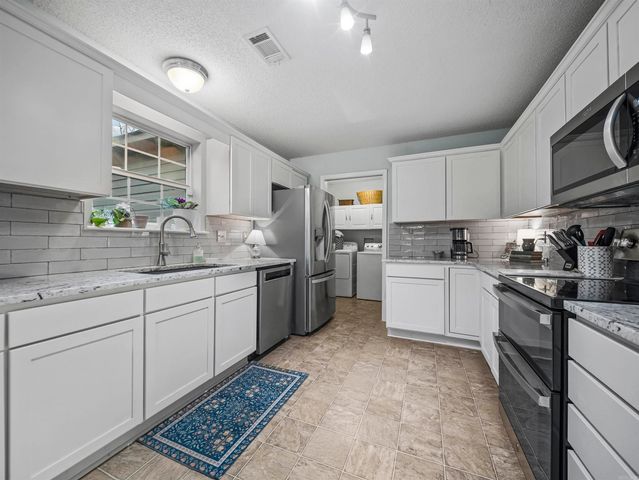 171 W Hawkview Place, Royal, AR 71968