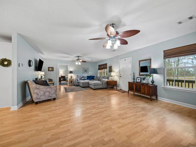 171 W Hawkview Place, Royal, AR 71968