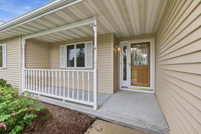 310 Forest Street, Fox Lake, WI 53933