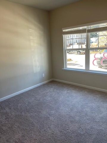 585 Mcwilliams SE Road 707, Atlanta, GA 30315