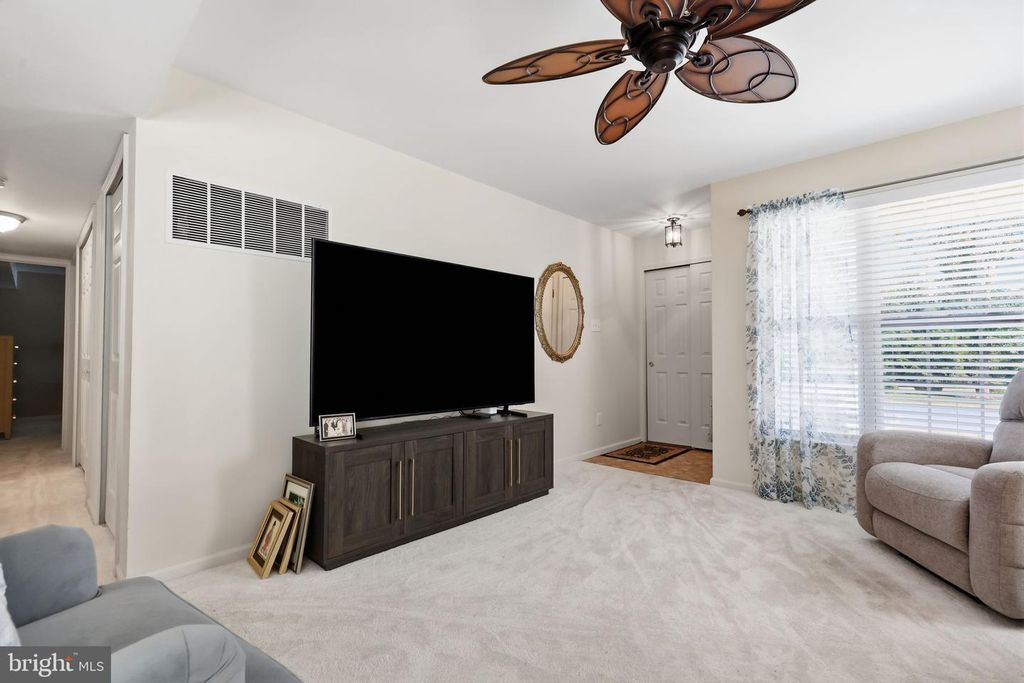 1734 GIBSON RD, BENSALEM, PA 19020 — photo 4