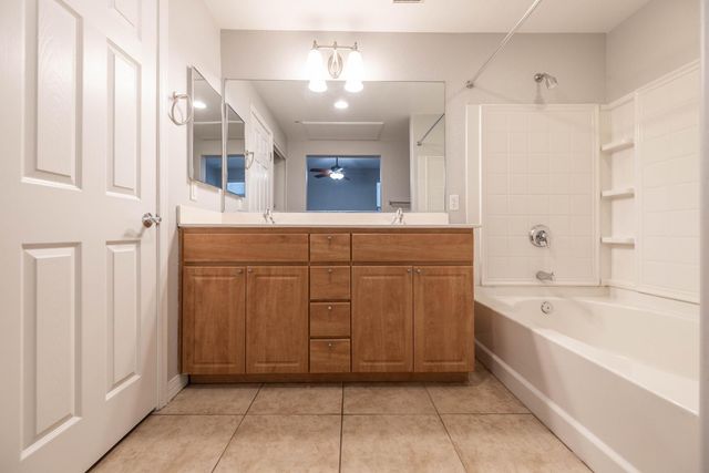 615 E Portland Street Unit 125, Phoenix, AZ 85004