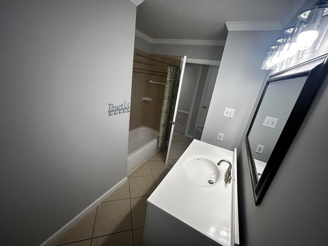 602 Janann Street, Euless, TX 76039