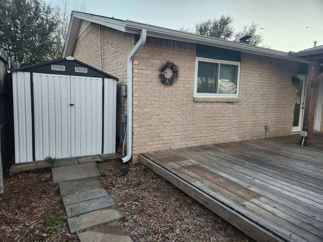 602 Janann Street, Euless, TX 76039