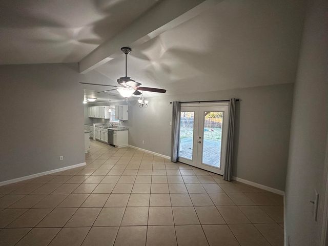 602 Janann Street, Euless, TX 76039