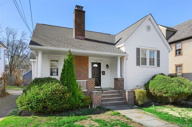 48 Coakley Avenue, Harrison, NY 10528