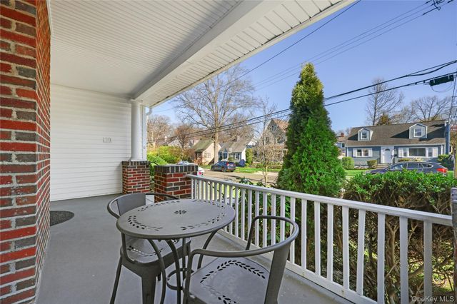 48 Coakley Avenue, Harrison, NY 10528