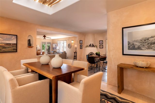 2317 Calle Tranquilo, Santa Fe, NM 87505