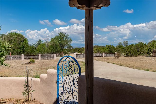 2317 Calle Tranquilo, Santa Fe, NM 87505