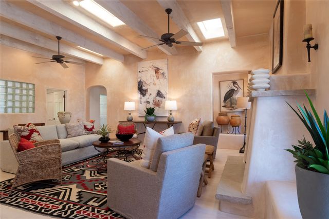 2317 Calle Tranquilo, Santa Fe, NM 87505