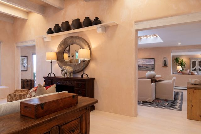2317 Calle Tranquilo, Santa Fe, NM 87505