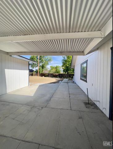 21401 Madre Street, Tehachapi, CA 93561